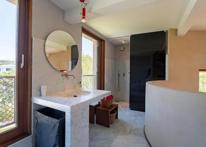 Madeleine Villa Saint-Tropez