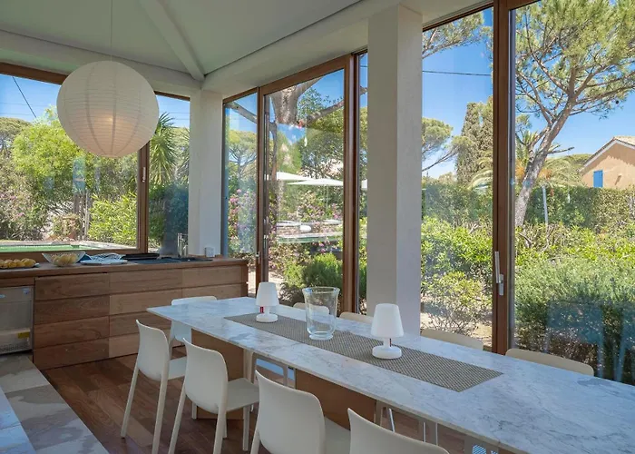 ヴィラ Madeleine *